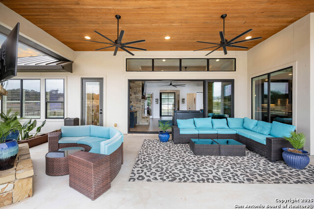 Listing photo id 43 for 764 West Ansley Frst Street