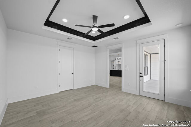 Listing photo id 27 for 113 Hidden Cove