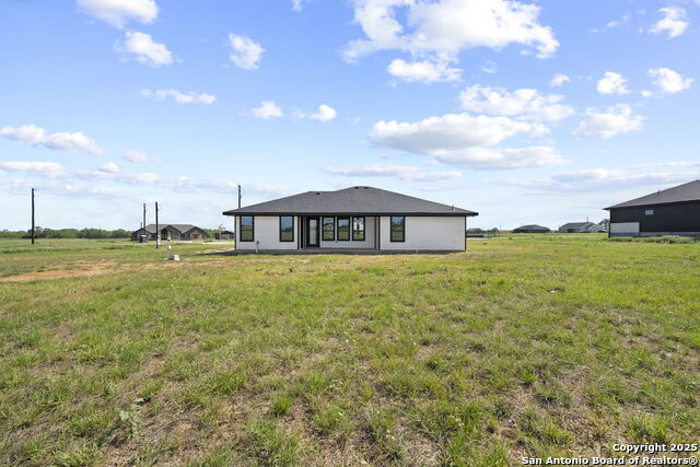 Listing photo id 43 for 113 Hidden Cove