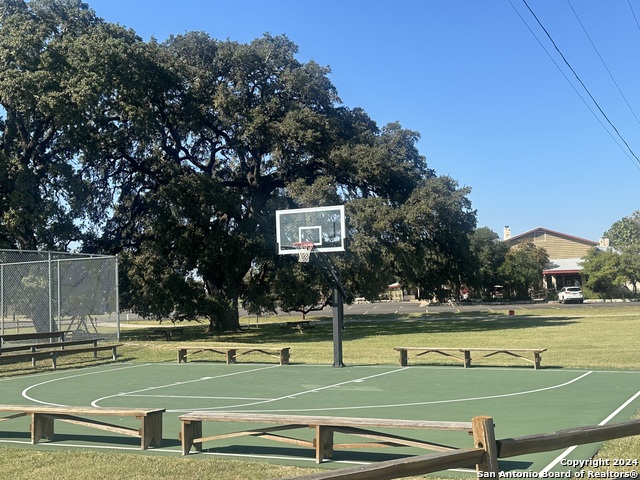 Listing photo id 8 for 000 Flying L Dr.