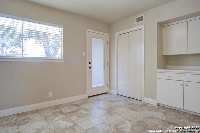 Image 14 of 42 For 154 Sprucewood