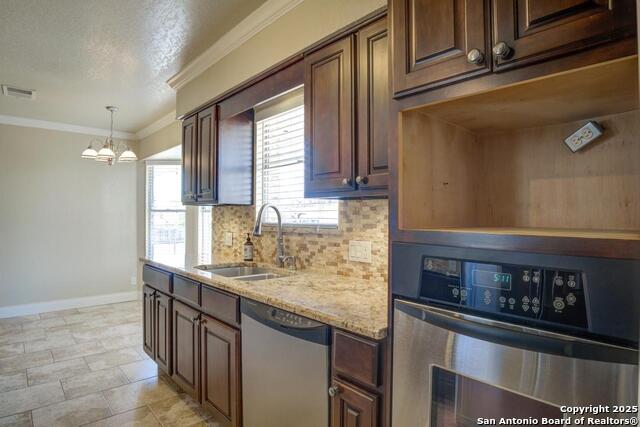 Image 7 of 42 For 154 Sprucewood