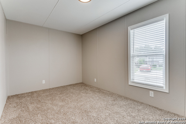 Image 20 of 25 For 7151 Woodlake Pkwy  271