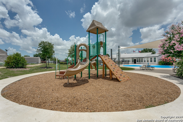 Image 25 of 25 For 7151 Woodlake Pkwy  271