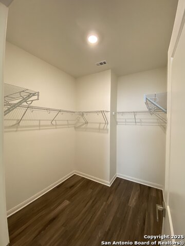 Image 14 of 26 For 5407 Malakoff Dr