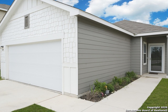 Image 2 of 26 For 5407 Malakoff Dr