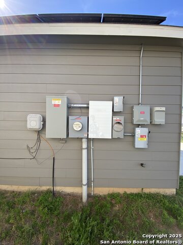 Image 25 of 26 For 5407 Malakoff Dr