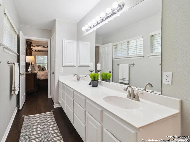 Image 17 of 30 For 17422 Sapphire Rim Dr