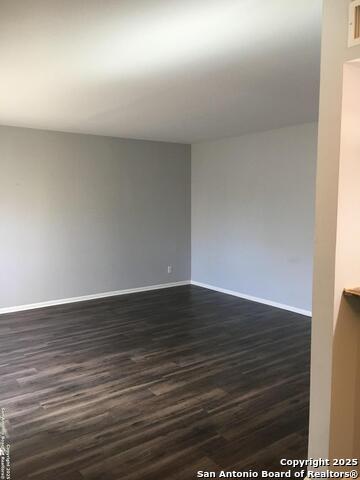 Image 6 of 17 For 8702 Village  1206