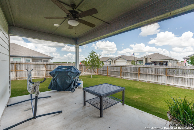Image 21 of 25 For 1295 William Crest
