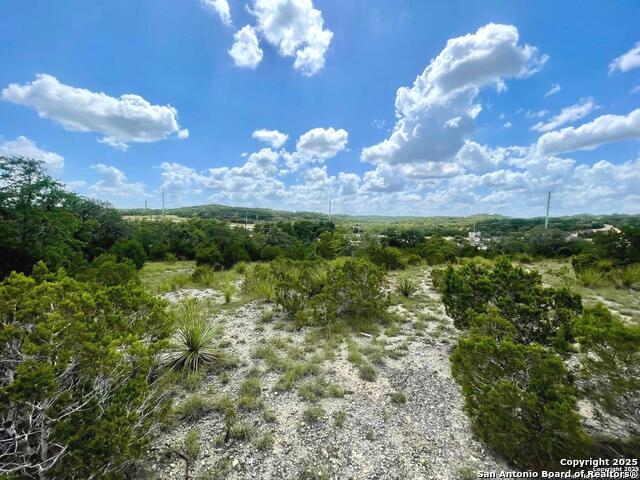 Listing photo id 4 for N Us Highway 281
