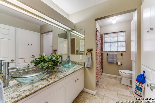Listing photo id 18 for 9106 Saddle Trl