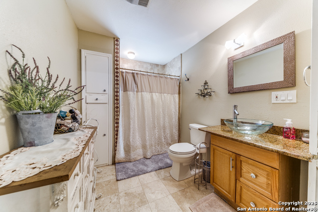 Listing photo id 22 for 9106 Saddle Trl