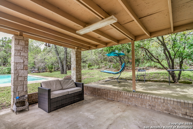 Listing photo id 23 for 9106 Saddle Trl