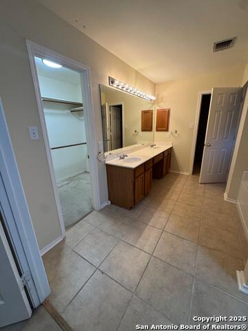 Image 15 of 23 For 5867 Creekway