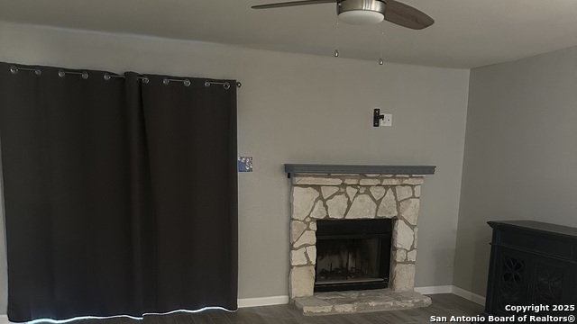 Image 4 of 10 For 10527 Perrin Beitel  B106