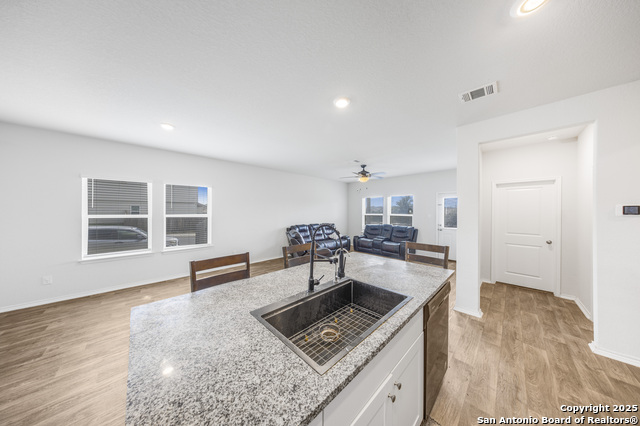 Image 8 of 24 For 4074 Gossan  