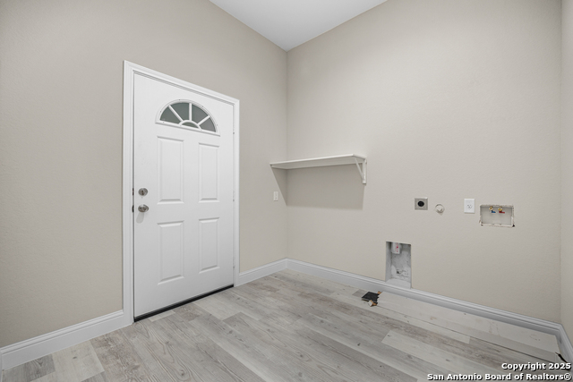 Image 11 of 35 For 1923 Clamp Ave