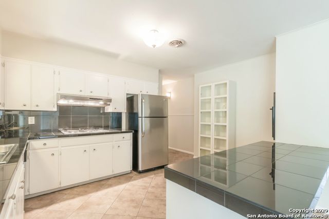 Image 3 of 17 For 1007 Homeric Dr