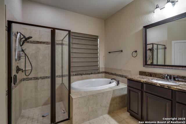 Image 14 of 27 For 10645 Foxen Way