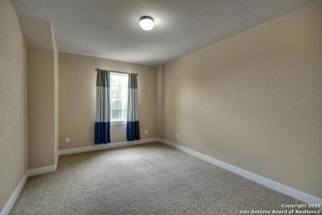 Image 21 of 27 For 10645 Foxen Way