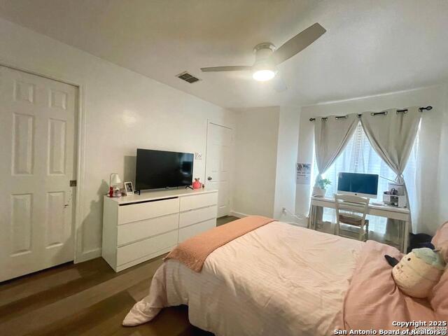 Image 13 of 19 For 4839 Brandeis St.  413
