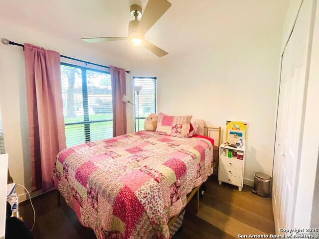 Image 15 of 19 For 4839 Brandeis St.  413