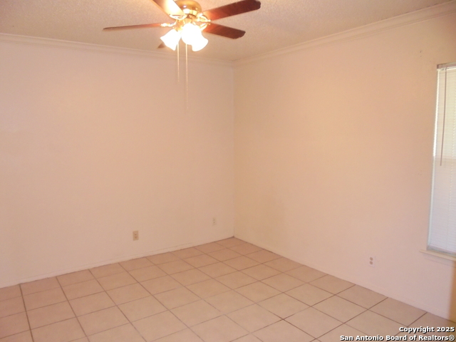 Listing photo id 8 for 14444 Woods Hole Dr