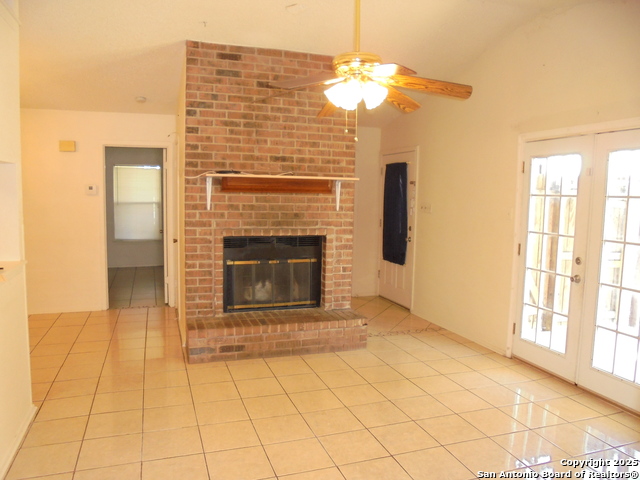Listing photo id 1 for 14444 Woods Hole Dr