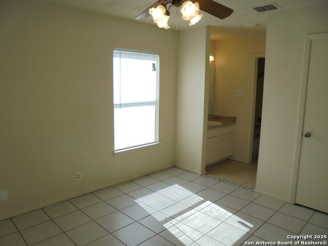 Listing photo id 7 for 14444 Woods Hole Dr
