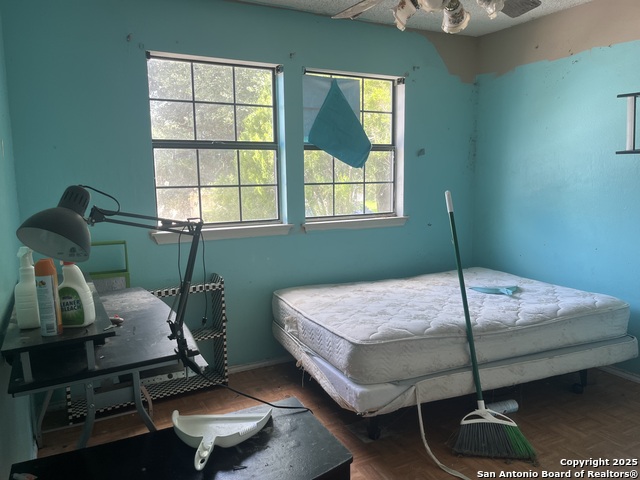 Image 11 of 19 For 5212 Vinecrest