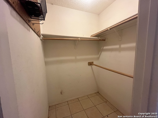 Image 9 of 19 For 5212 Vinecrest