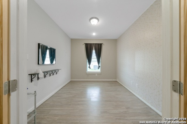 Image 12 of 36 For 10639 Francisco Way