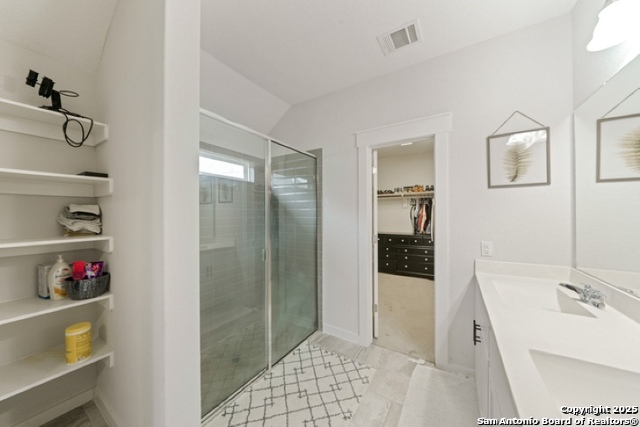 Image 14 of 36 For 10639 Francisco Way