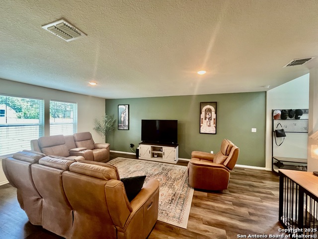 Image 4 of 23 For 7349 Littlefoot Ln
