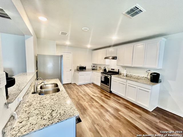 Image 5 of 23 For 7349 Littlefoot Ln