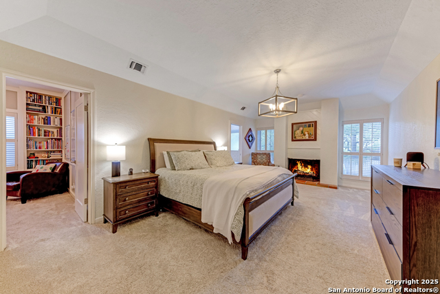 Image 16 of 35 For 13914 Port Bluff N