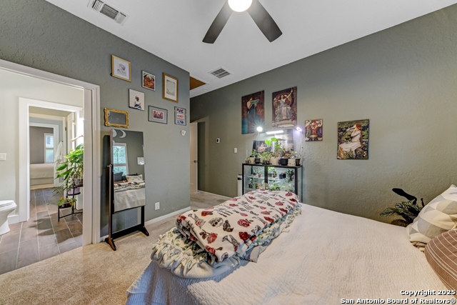 Image 27 of 35 For 13914 Port Bluff N