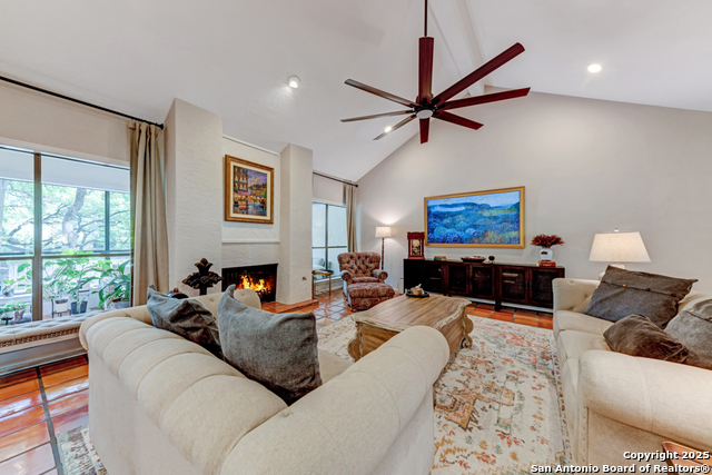 Image 6 of 35 For 13914 Port Bluff N