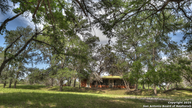 Image 18 of 39 For 154 Weston  