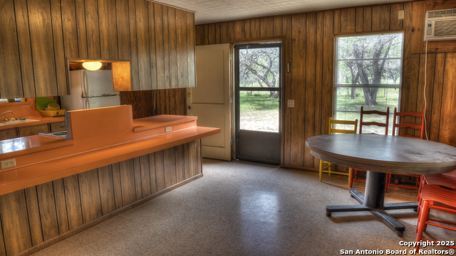 Image 19 of 39 For 154 Weston  