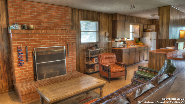 Image 23 of 39 For 154 Weston  