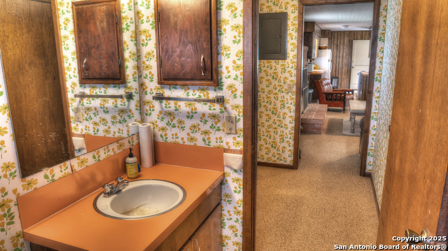 Image 28 of 39 For 154 Weston  