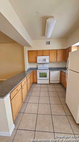 Details for 6160 Eckhert  1726, San Antonio, TX 78240
