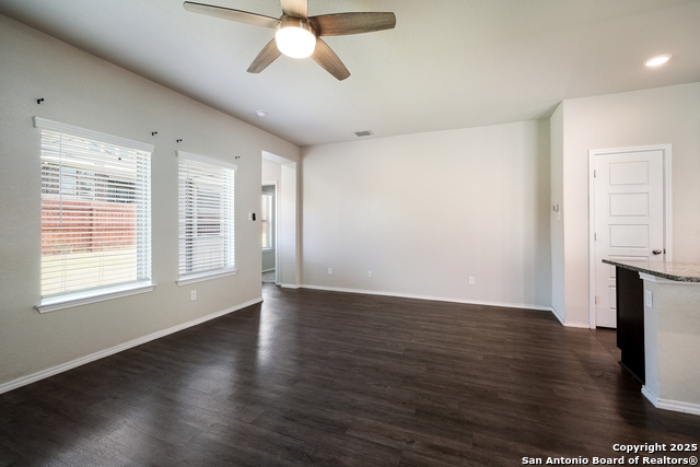 Image 11 of 29 For 15310 Comanche Grove