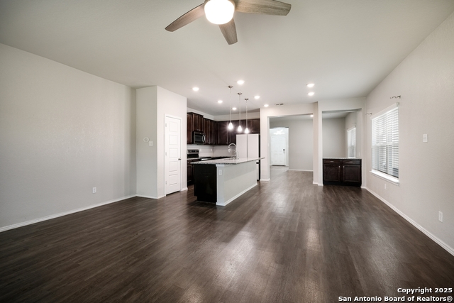 Image 12 of 29 For 15310 Comanche Grove