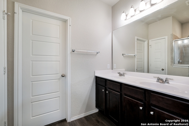Image 16 of 29 For 15310 Comanche Grove
