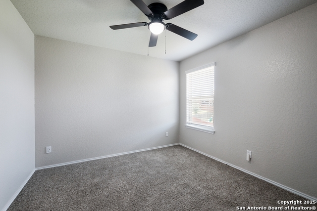 Image 20 of 29 For 15310 Comanche Grove