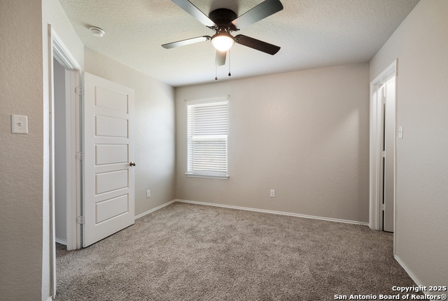 Image 21 of 29 For 15310 Comanche Grove