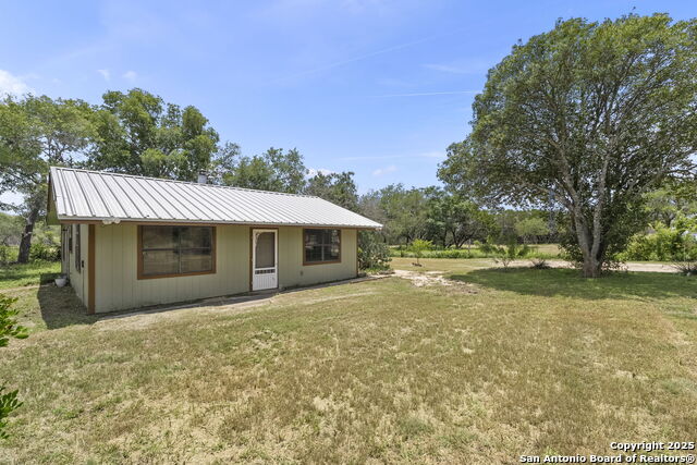 Image 3 of 26 For 434 Spur Dr  